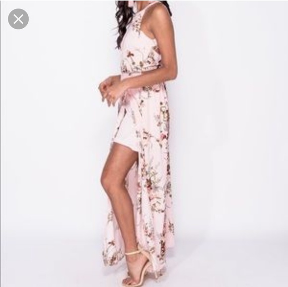 SZ. 2 Left!Gorgeous floral dress from UK designer! - Picture 3 of 7